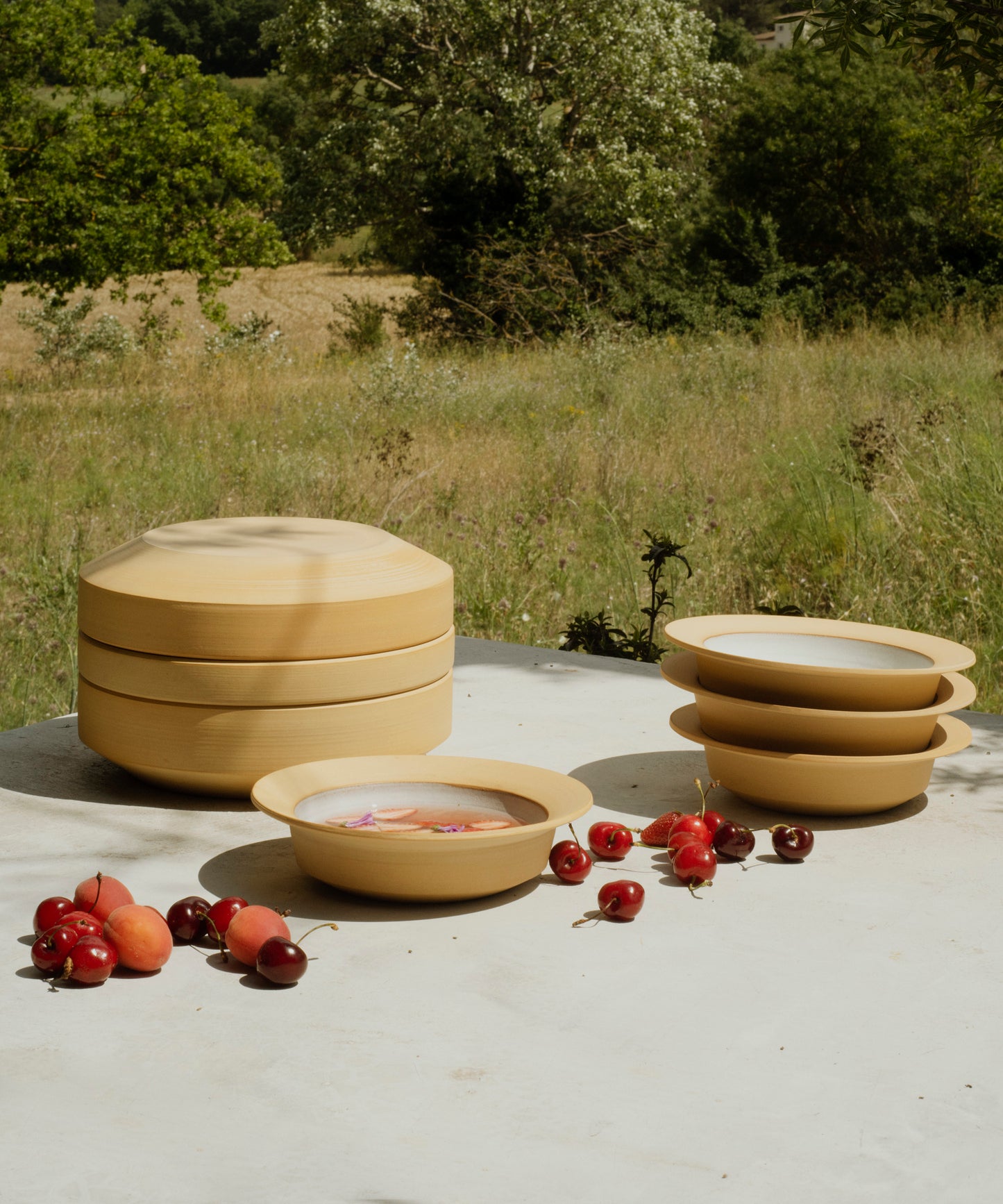 Plat festin couvert d'été